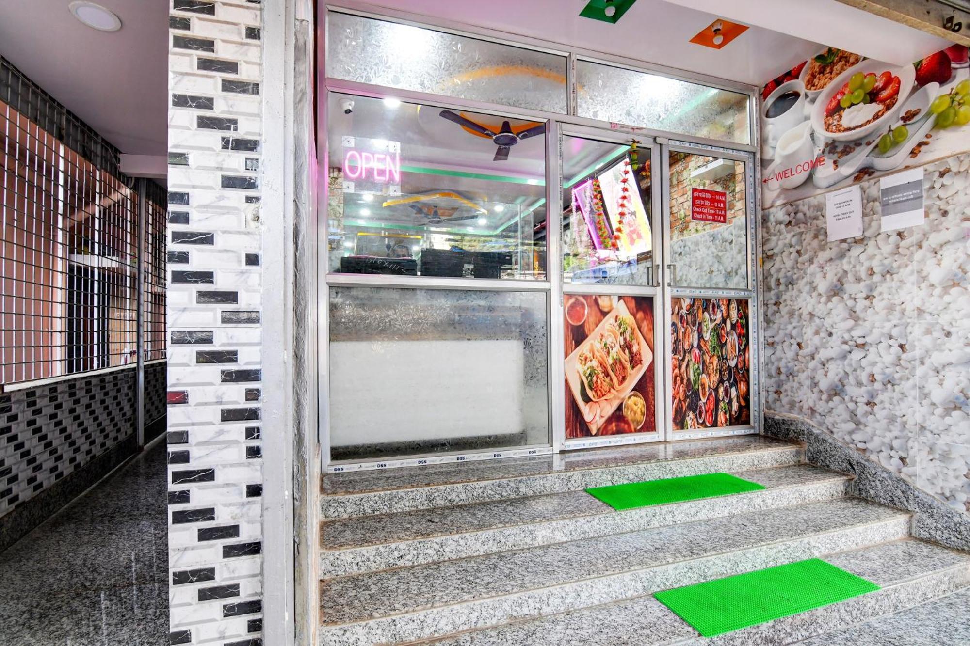 Joy Maa Tara Hotel & Restaurant Calcutta Exterior foto